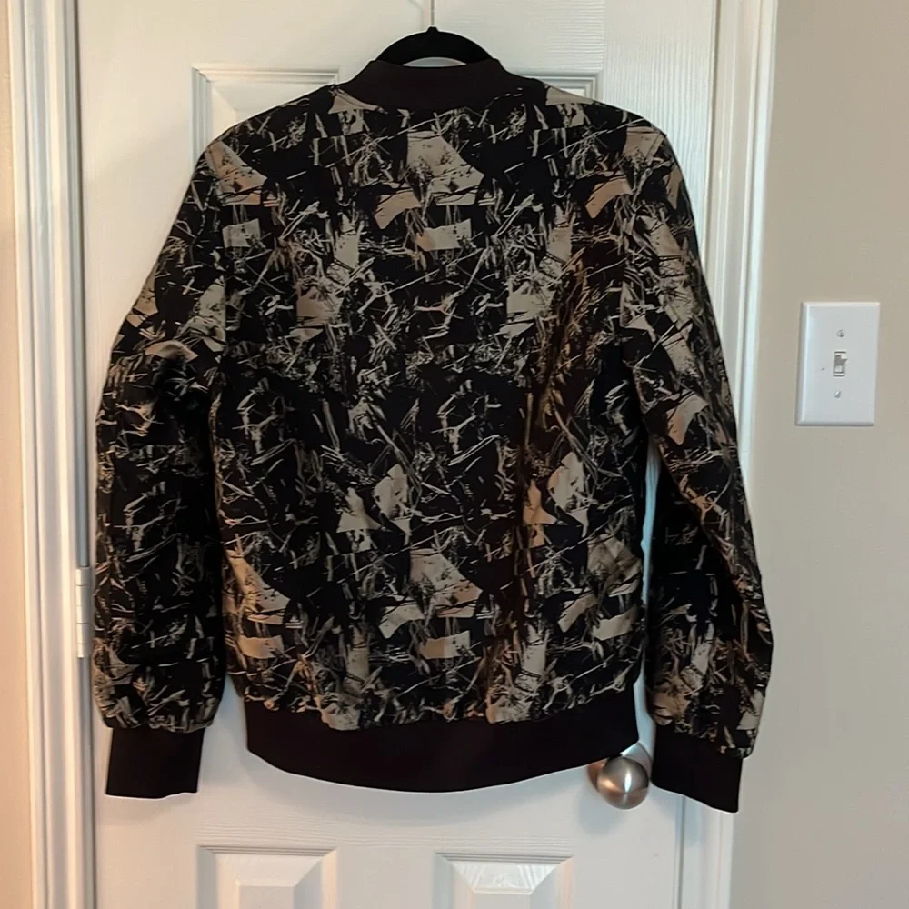 H&M Gold and Black Bomber Jacket - Picture 7 of 11